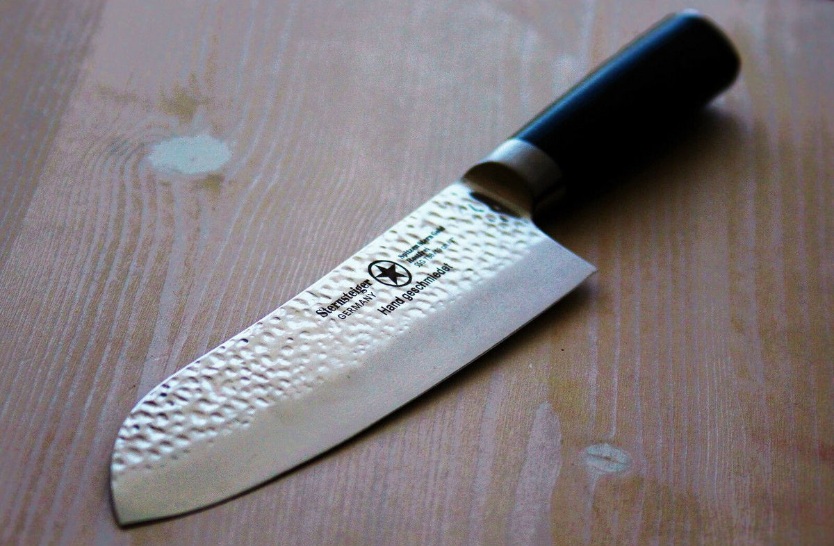STERNSTEIGER Hand-hammered Santoku damascus knife