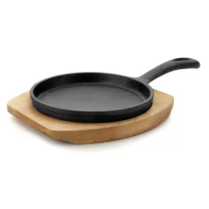 LACOR MENAJE PROFESIONAL Mini smooth cast iron skillet with wooden base, set of 4