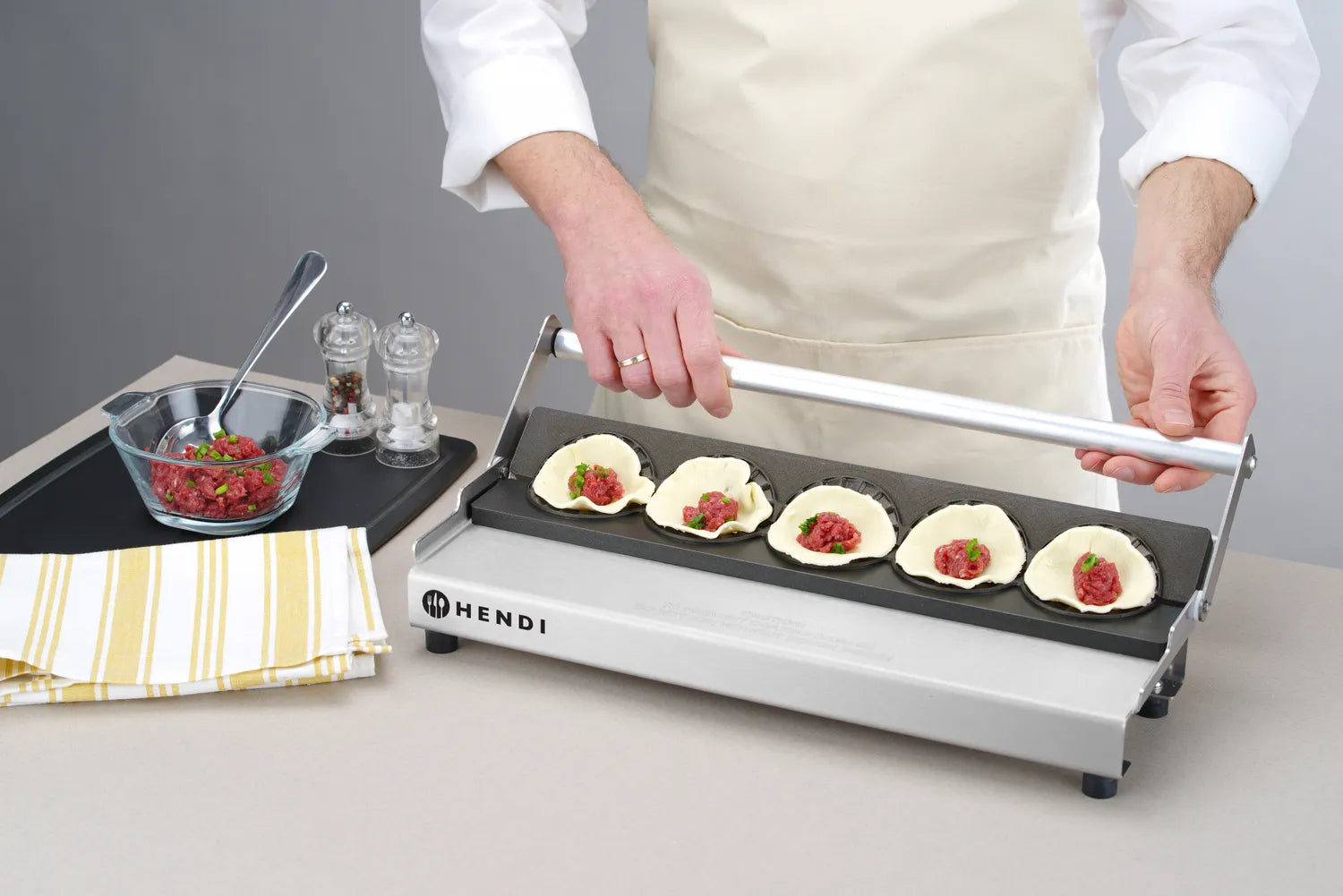 HENDI Dumplings maker, 470×140mm