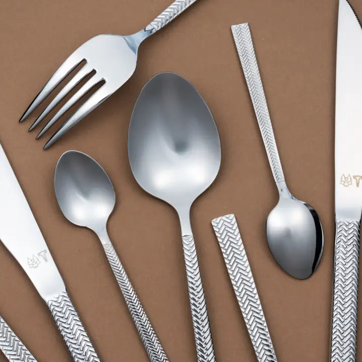 VARGEN & THOR Glöd.2 cutlery set polished steel 16-piece
