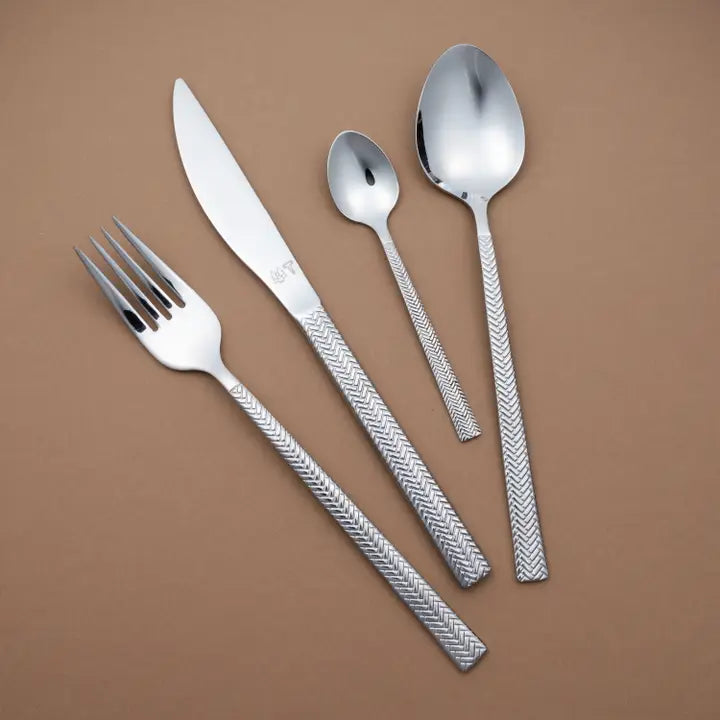 VARGEN & THOR Glöd.2 cutlery set polished steel 16-piece