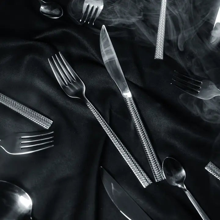 VARGEN & THOR Glöd.2 cutlery set polished steel 16-piece
