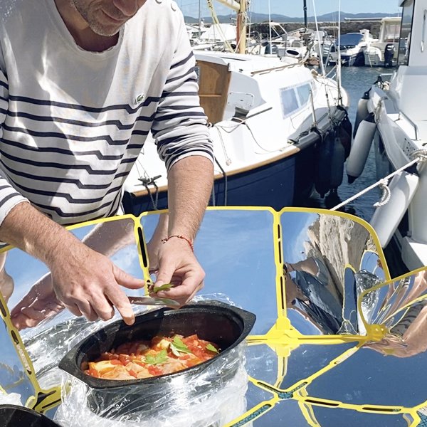 SOLAR BROTHER Sungood® 360 multi-cooking solar oven