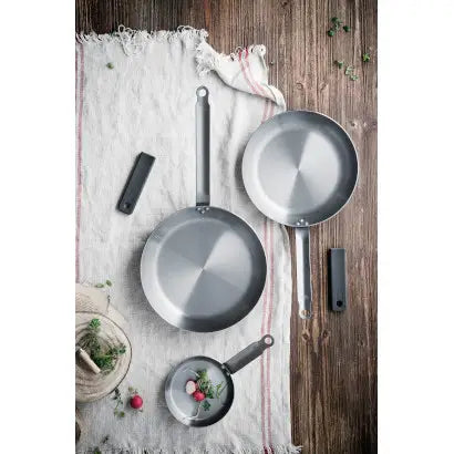 LACOR MENAJE PROFESIONAL Ferrum iron frying pan