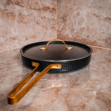VARGEN & THOR Arvet XL 6-piece cookware set matte black with brass detail