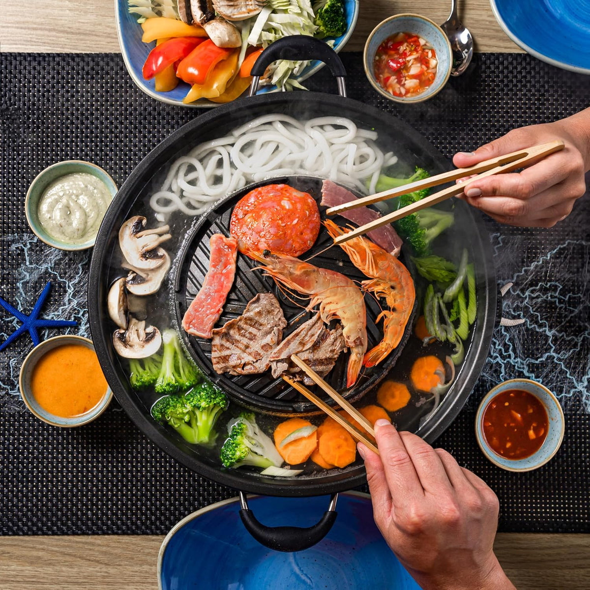 TOMYANG Thai grill and hot pot set with cookbook 1800 W