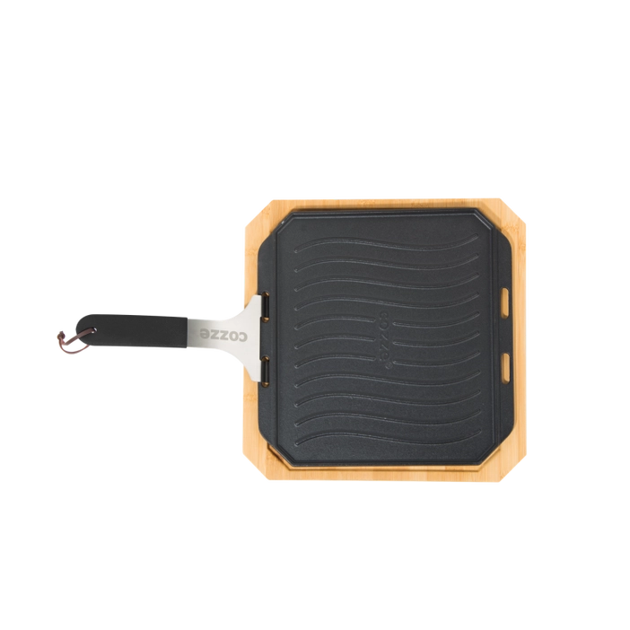 EZOOZA cast iron grill plate with wooden tray and removable steel handle Cozze 30 x 30 cm