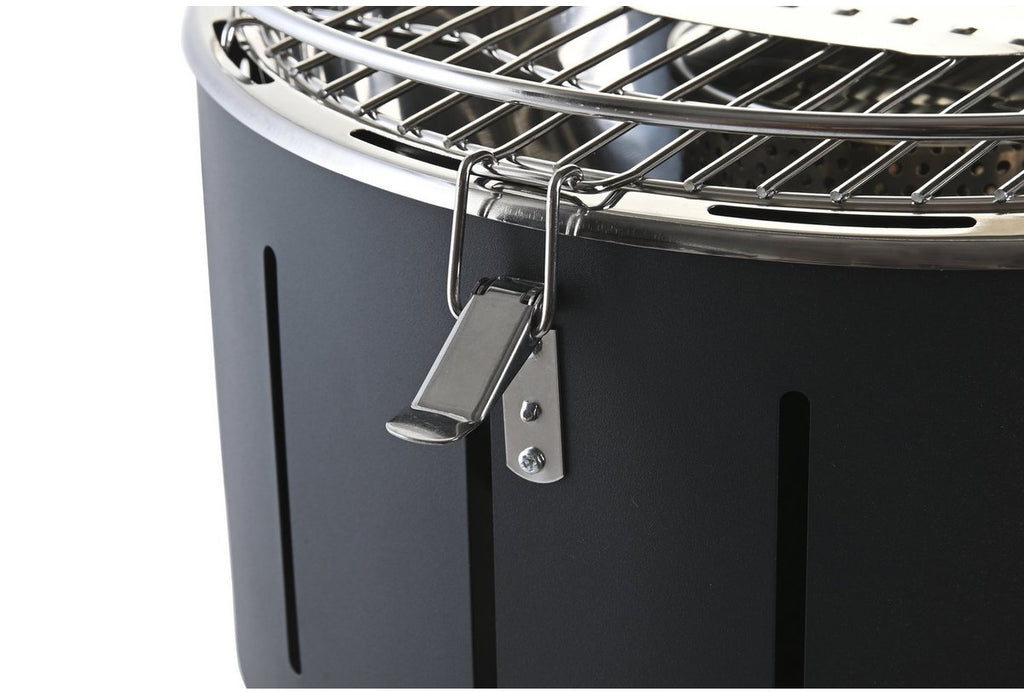 ALEXANDRA METI Barbecue steel PVC smokeless tabletop grill with fan (4×AA), black/silver